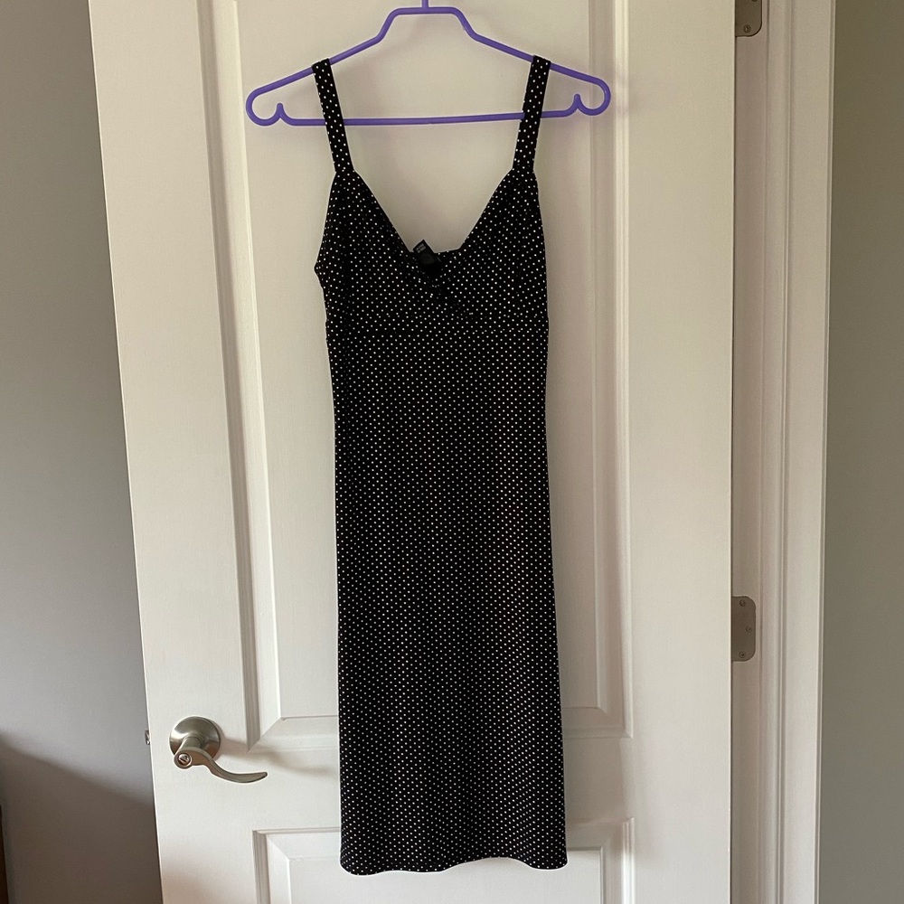 Little black dress size M
